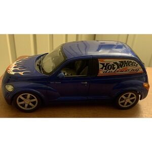 Hot Wheels Chrysler Panel Cruiser, 1:18 Scale Diecast,‎ Blue